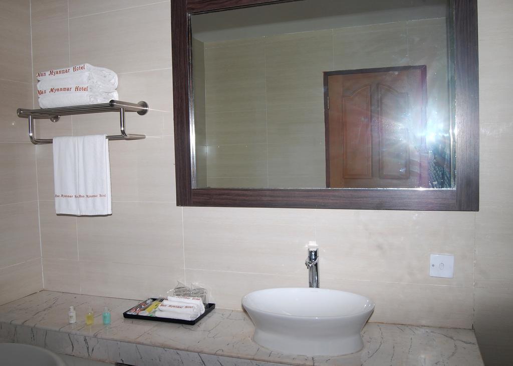 Man Myanmar Hotel Naypyidaw Bagian luar foto