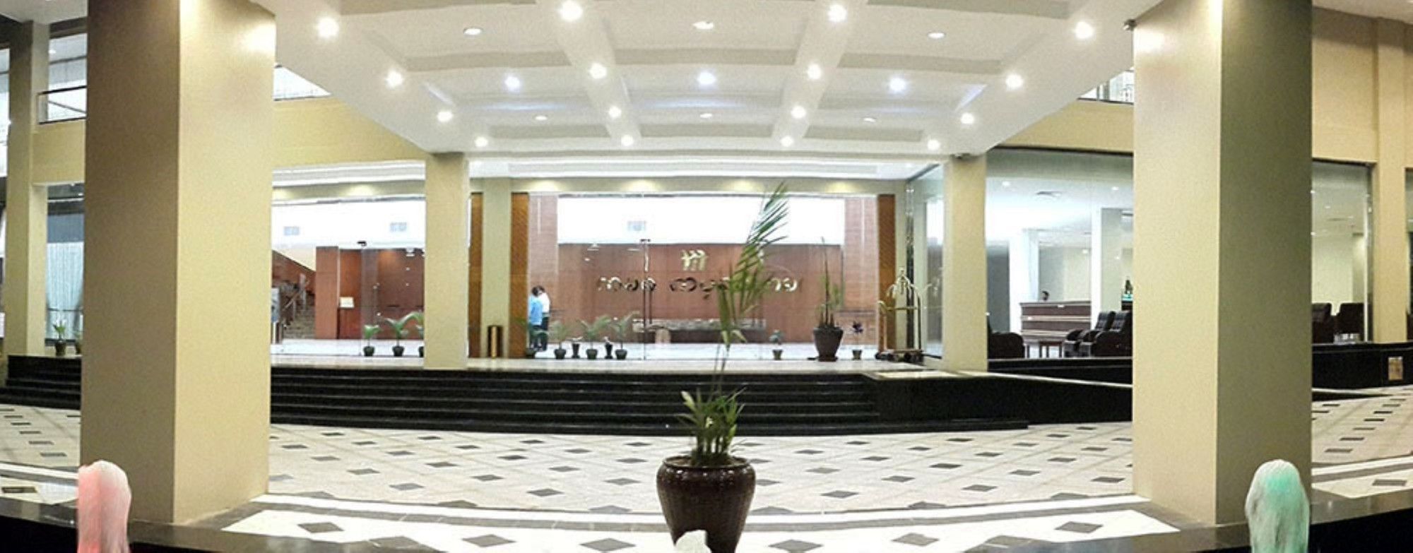 Man Myanmar Hotel Naypyidaw Bagian luar foto